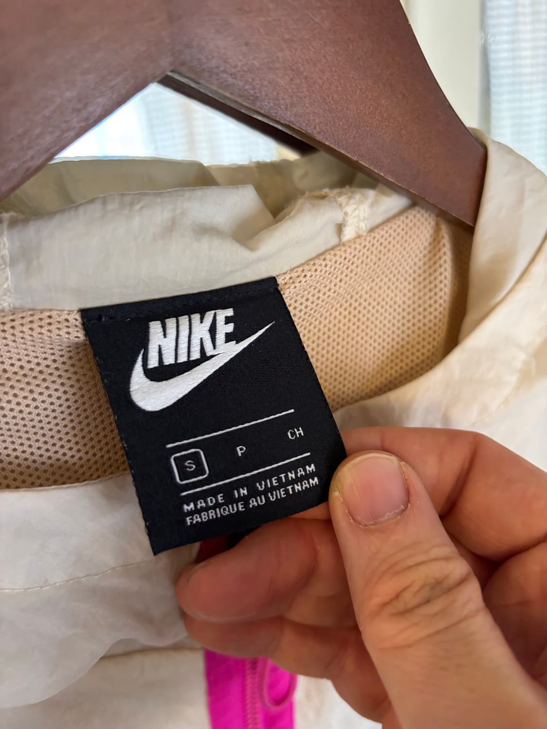 나이키 여성용 바람막이 자켓 상품이미지3