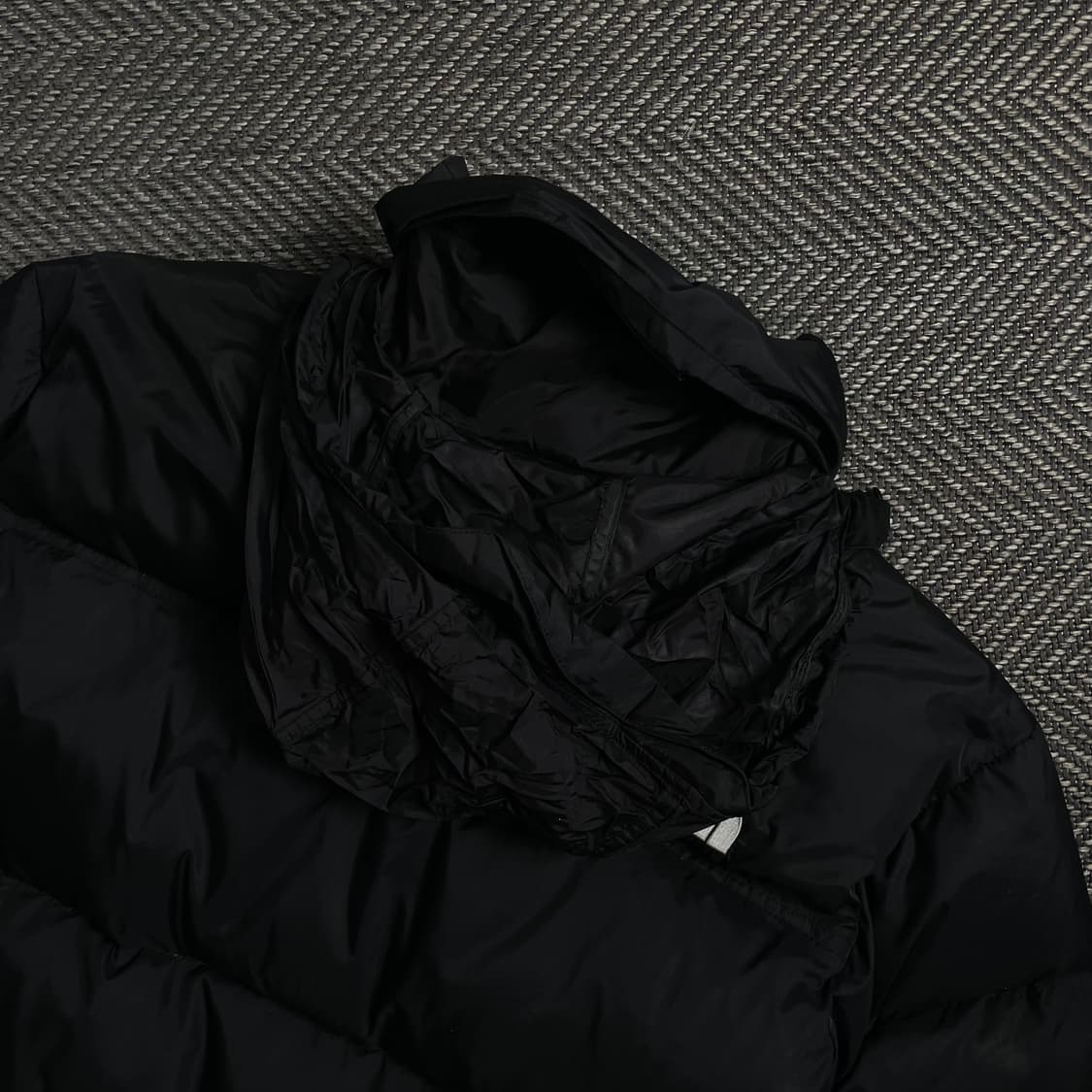 노스페이스 눕시 700 다운 푸퍼 패딩 블랙o 4608 상품이미지7