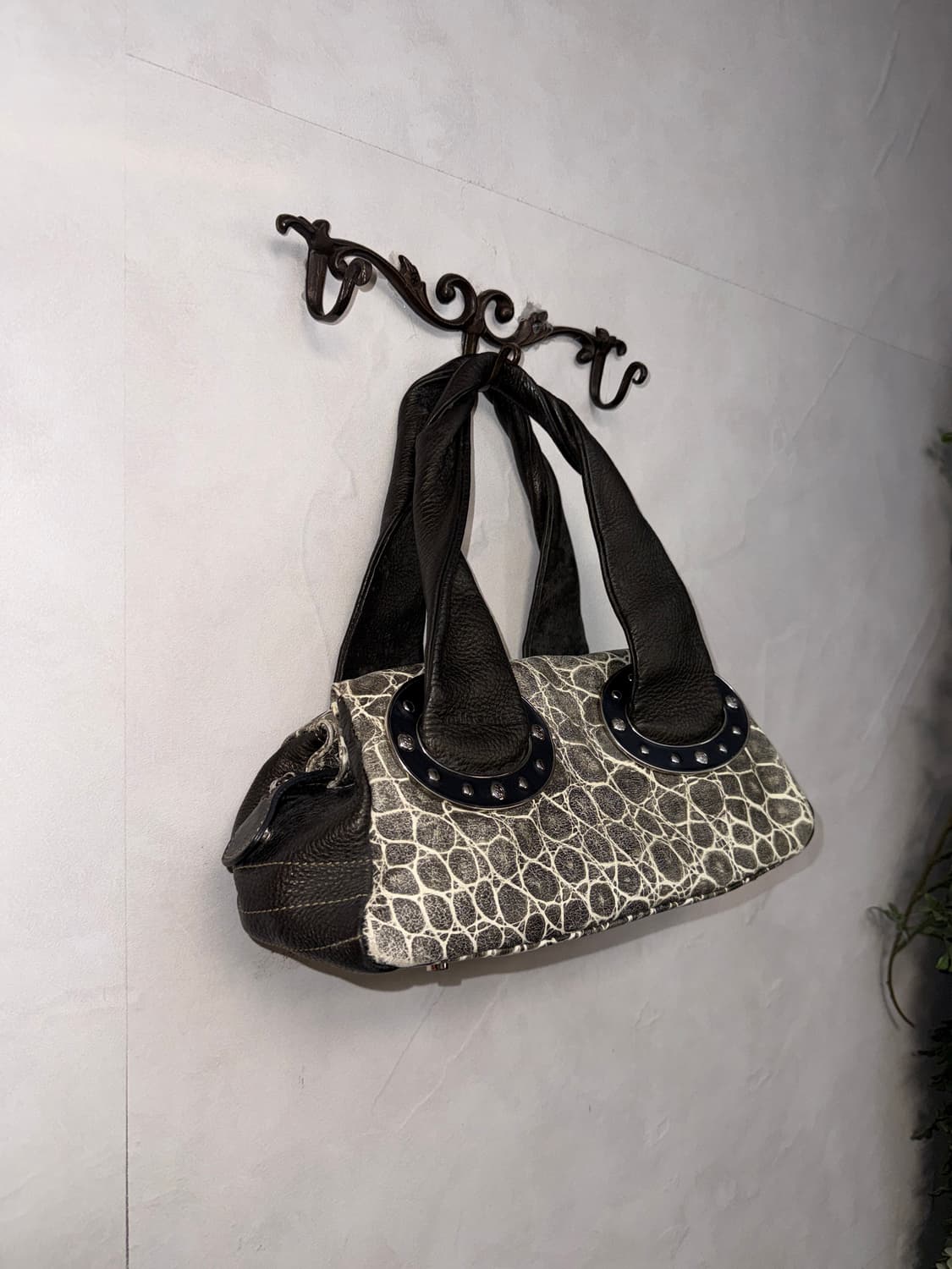 Mila Schön charcoal stud python 숄더백 상품이미지2