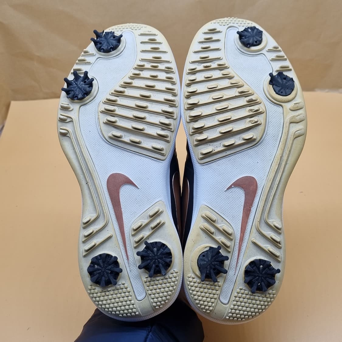 나이키 에어줌 빅토리 여성골프화240. 상품이미지3