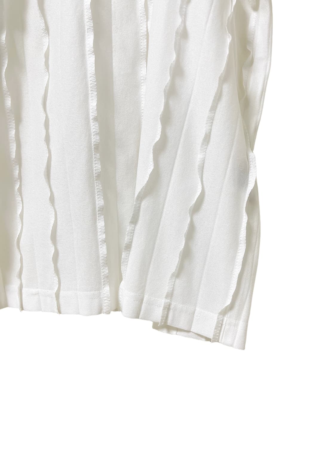 Issey Miyake Pleated Detail Short Sleeve 상품이미지3