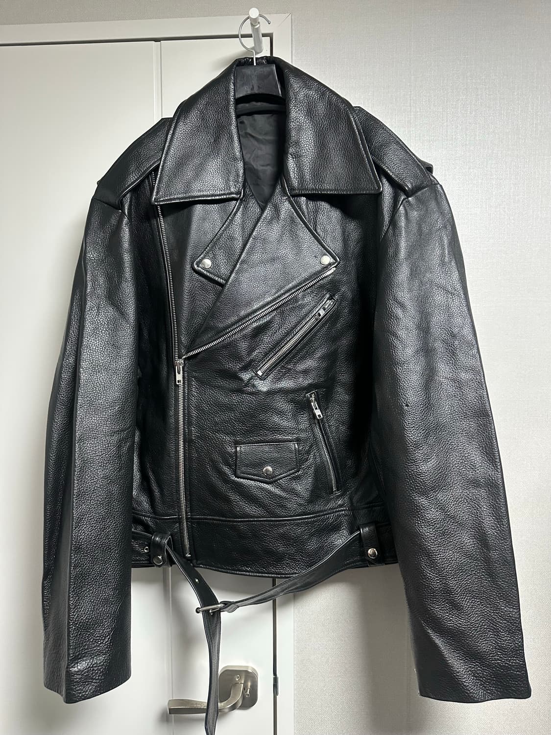 큐브릭 베트멍 모티브 라이더 자켓 상품이미지3