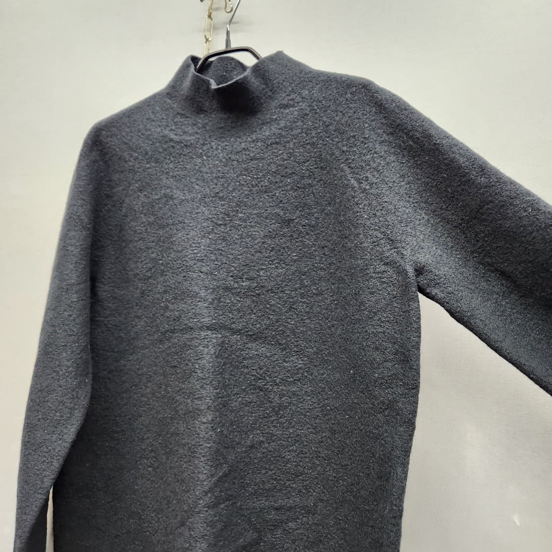 코스 COS 터틀넥 울 니트 L(L) 상품이미지2