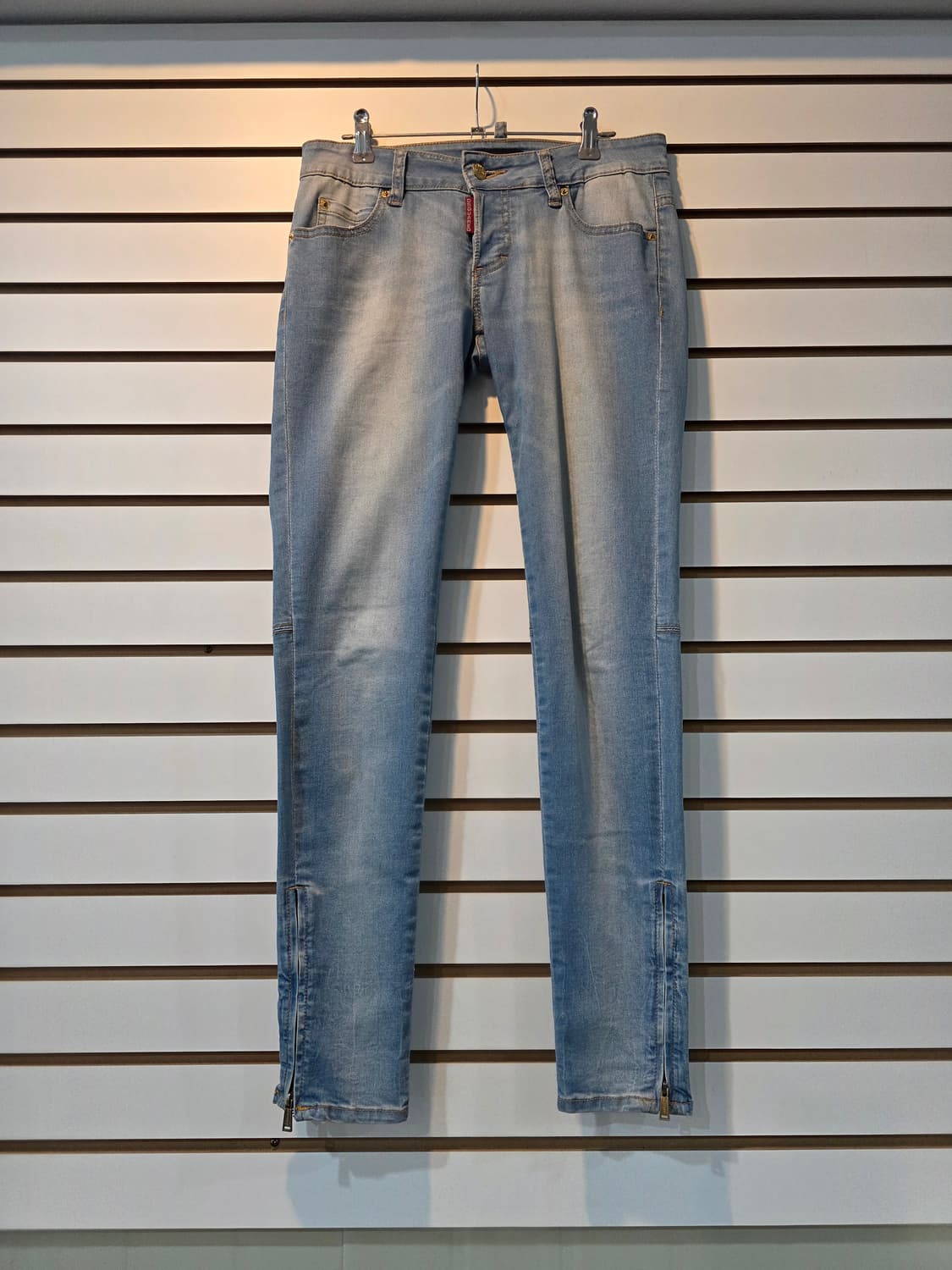 DSQUARED 디스퀘어드 밑단 지퍼 스키니진 데님 팬츠 상품이미지1