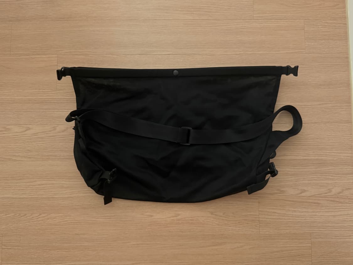 헬리녹스 슬링백 블랙 메쉬 상품이미지6