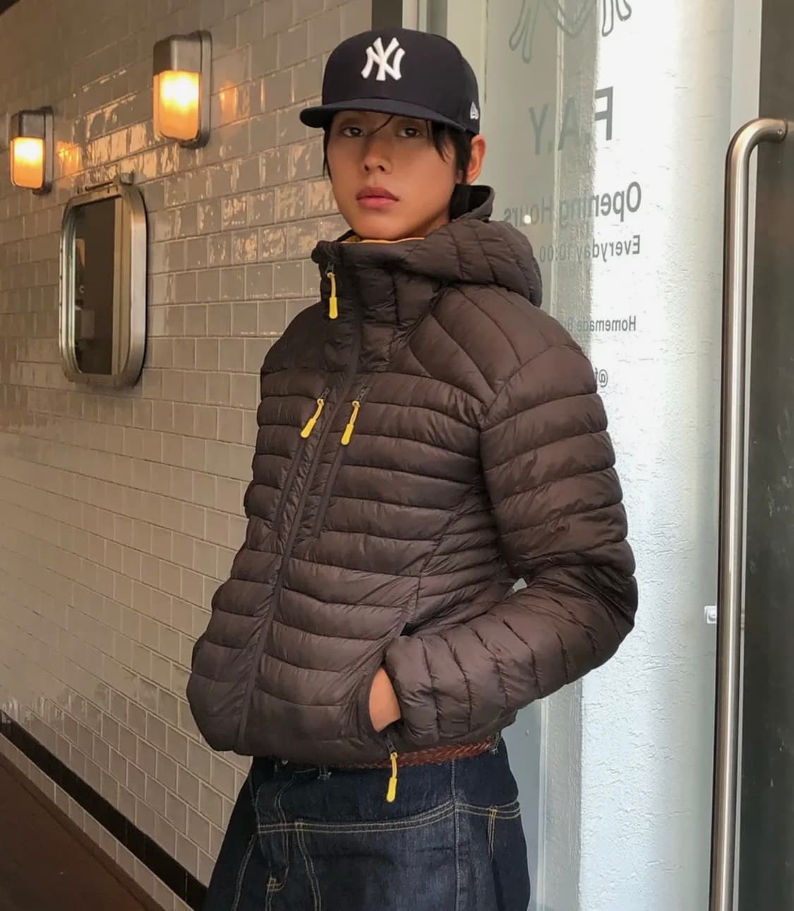 [L]르아르 에센셜 후디드 라이트 패딩 자켓 차콜 상품이미지1