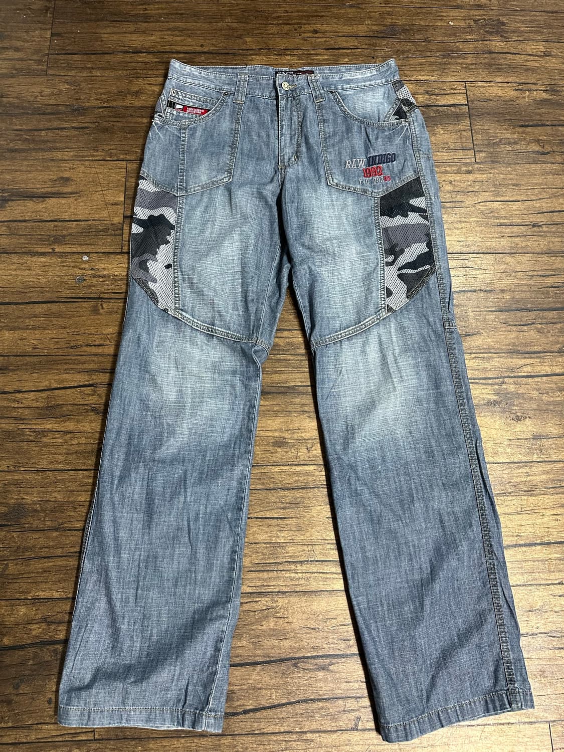 후부(FUBU) THE COLLECTION 카모 메쉬 패치 데님 카고팬츠 상품이미지2