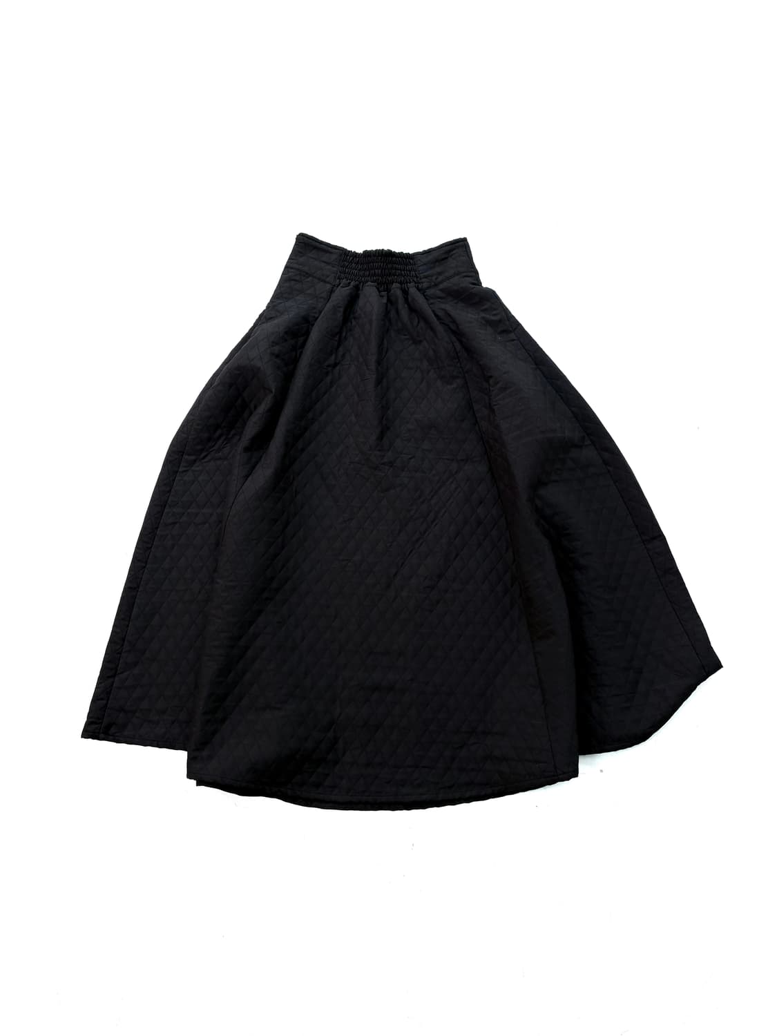 Embossed padded long flare maxi skirt 상품이미지1