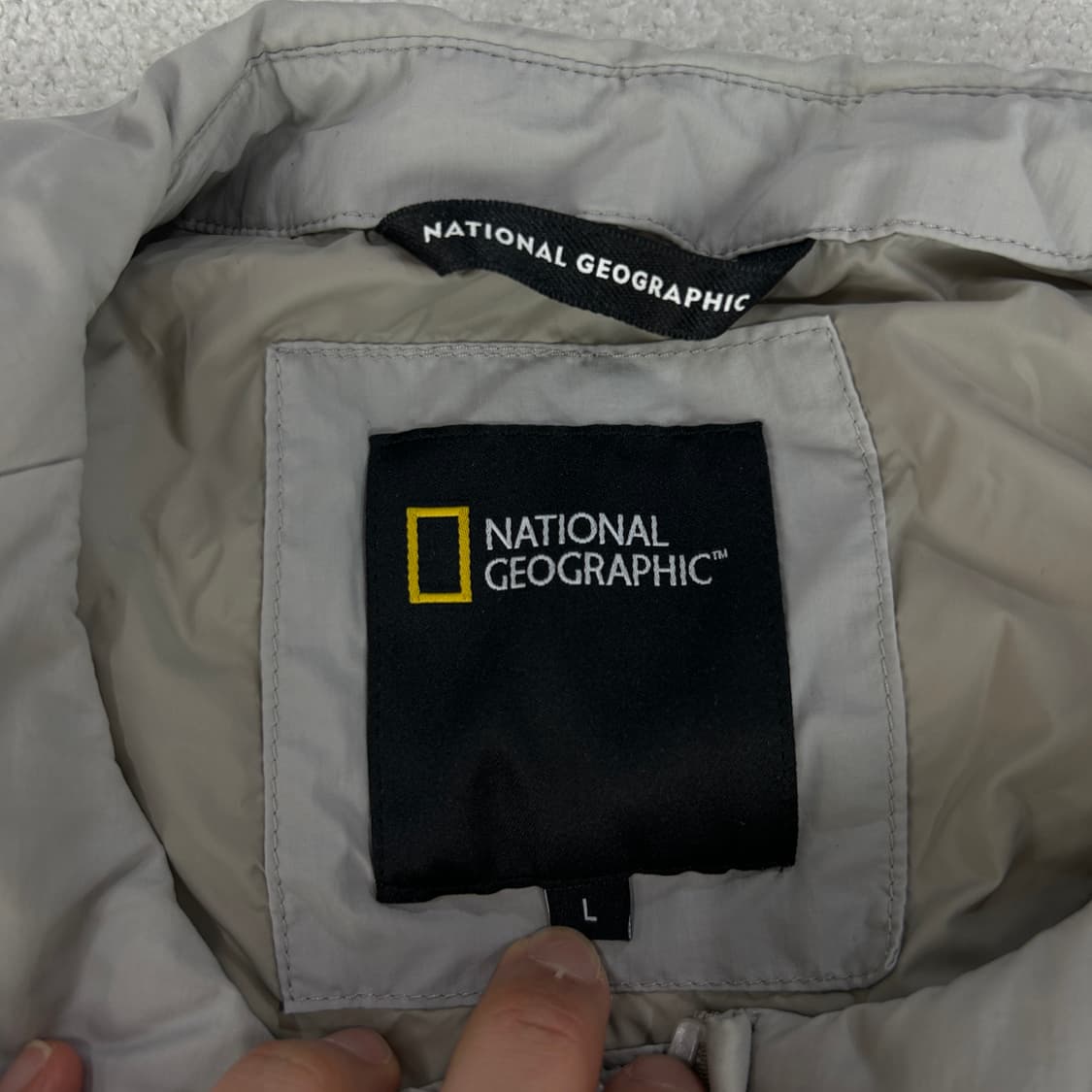 내셔널지오그래픽 패딩 자켓 회색 100 상품이미지2