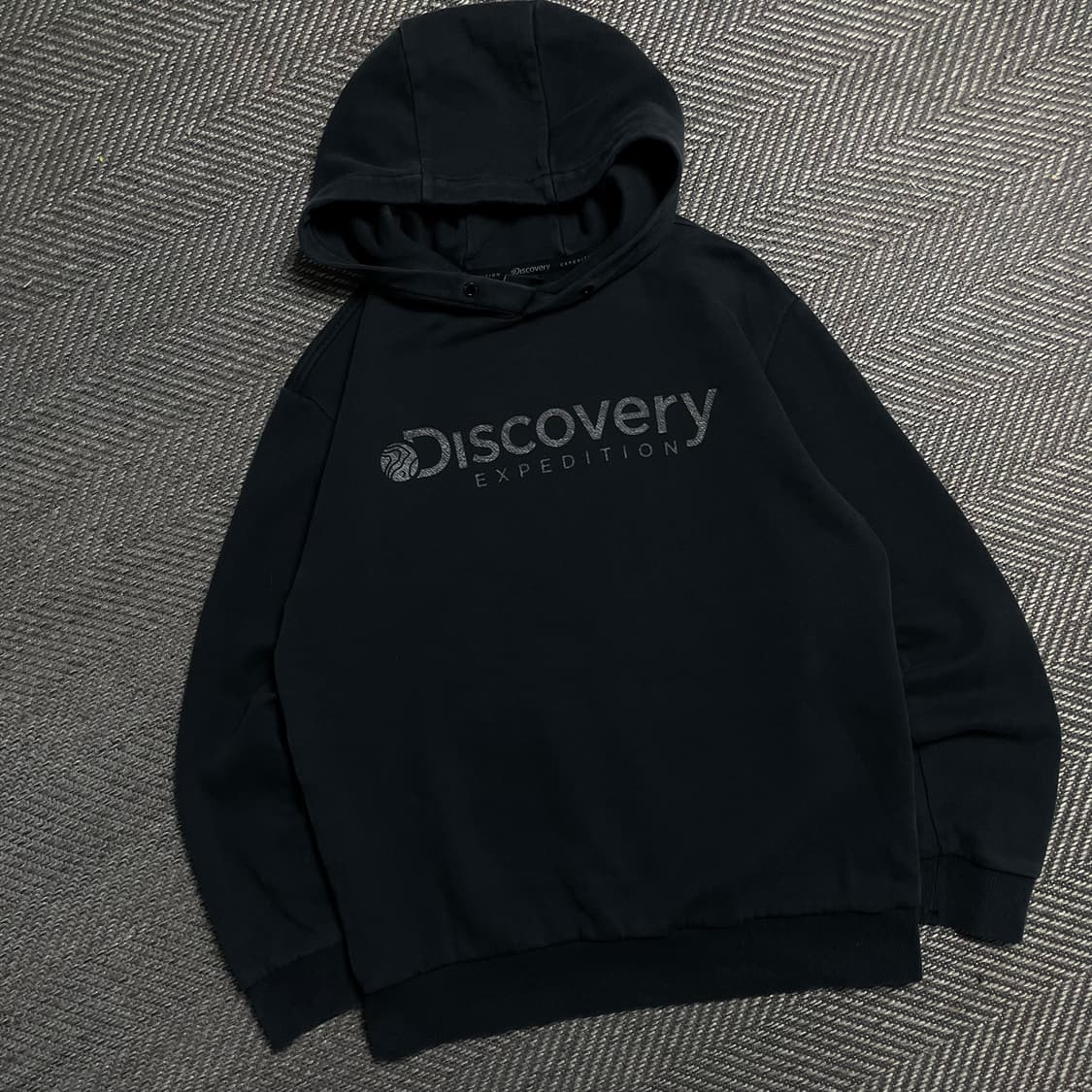 디스커버리 그래픽 박시핏 후드 티셔츠 블랙y 5402 상품이미지1