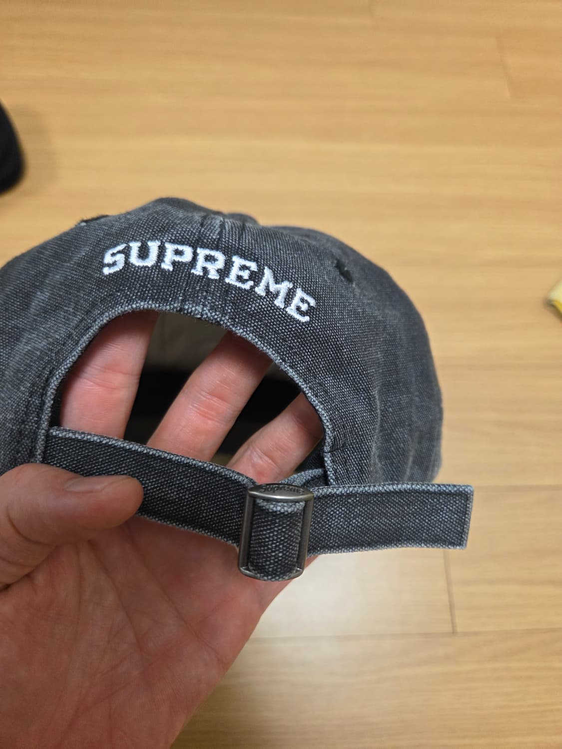 슈프림 S로고 6패널 피그먼트 볼캡 블랙 상품이미지3