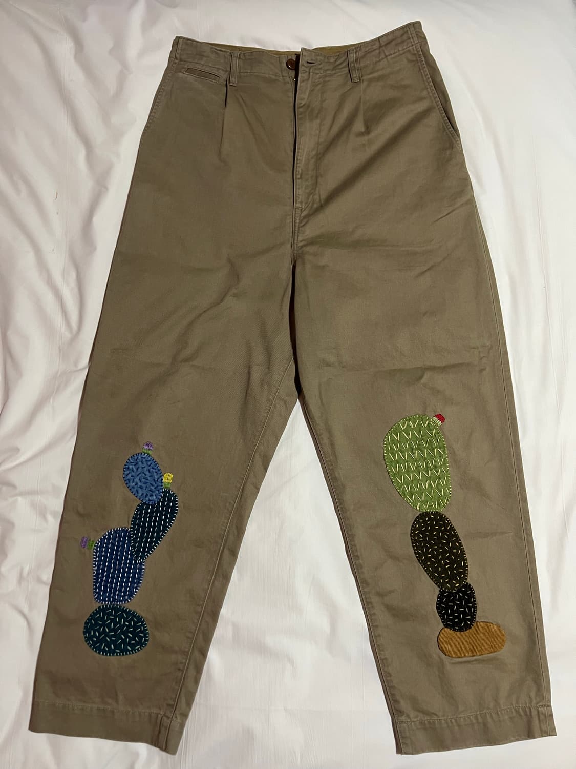 캐피탈 선인장 자수 치노 팬츠 4 상품이미지3