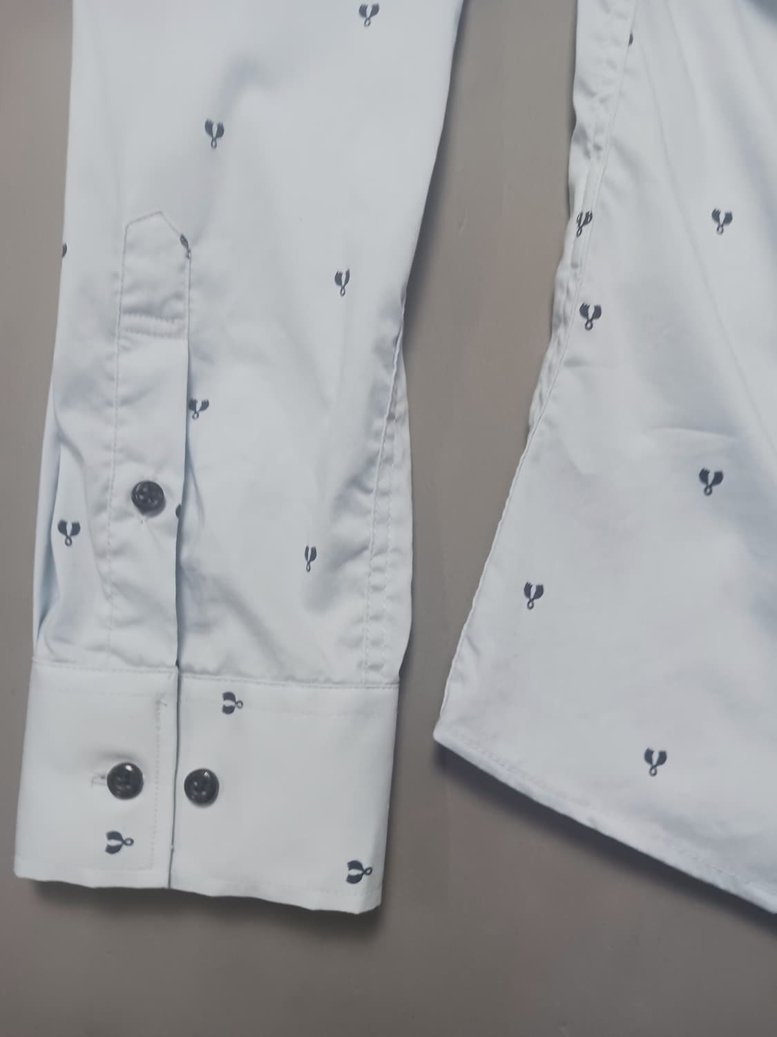 [110] 더클래스 뉴슬림핏 버튼다운 패턴 셔츠 상품이미지9