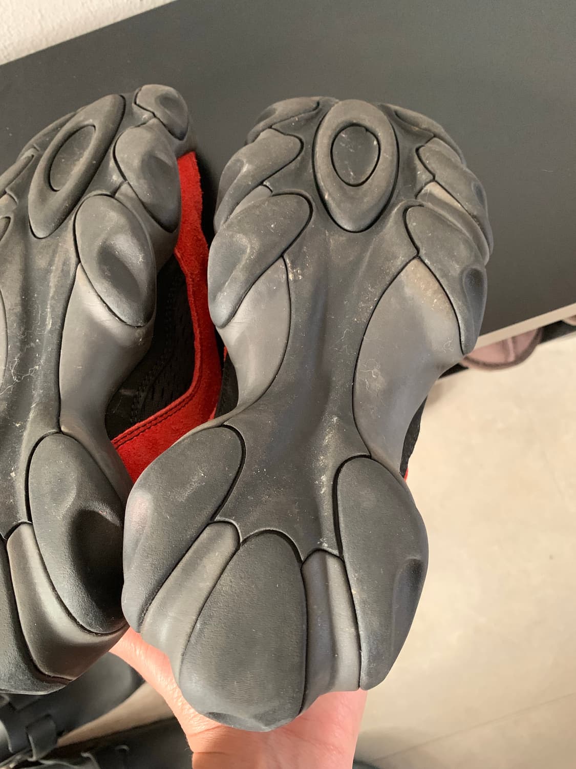 오클리 팩토리 팀과 브레인 데드의 콜라보 상품이미지5