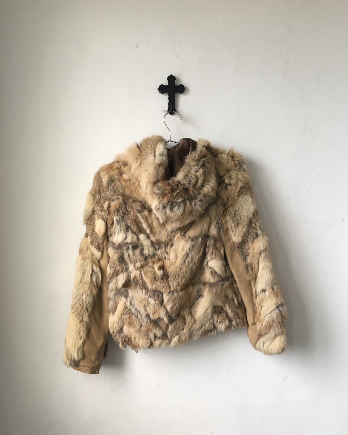 Rabbit fur hood zip up jacket 상품이미지3