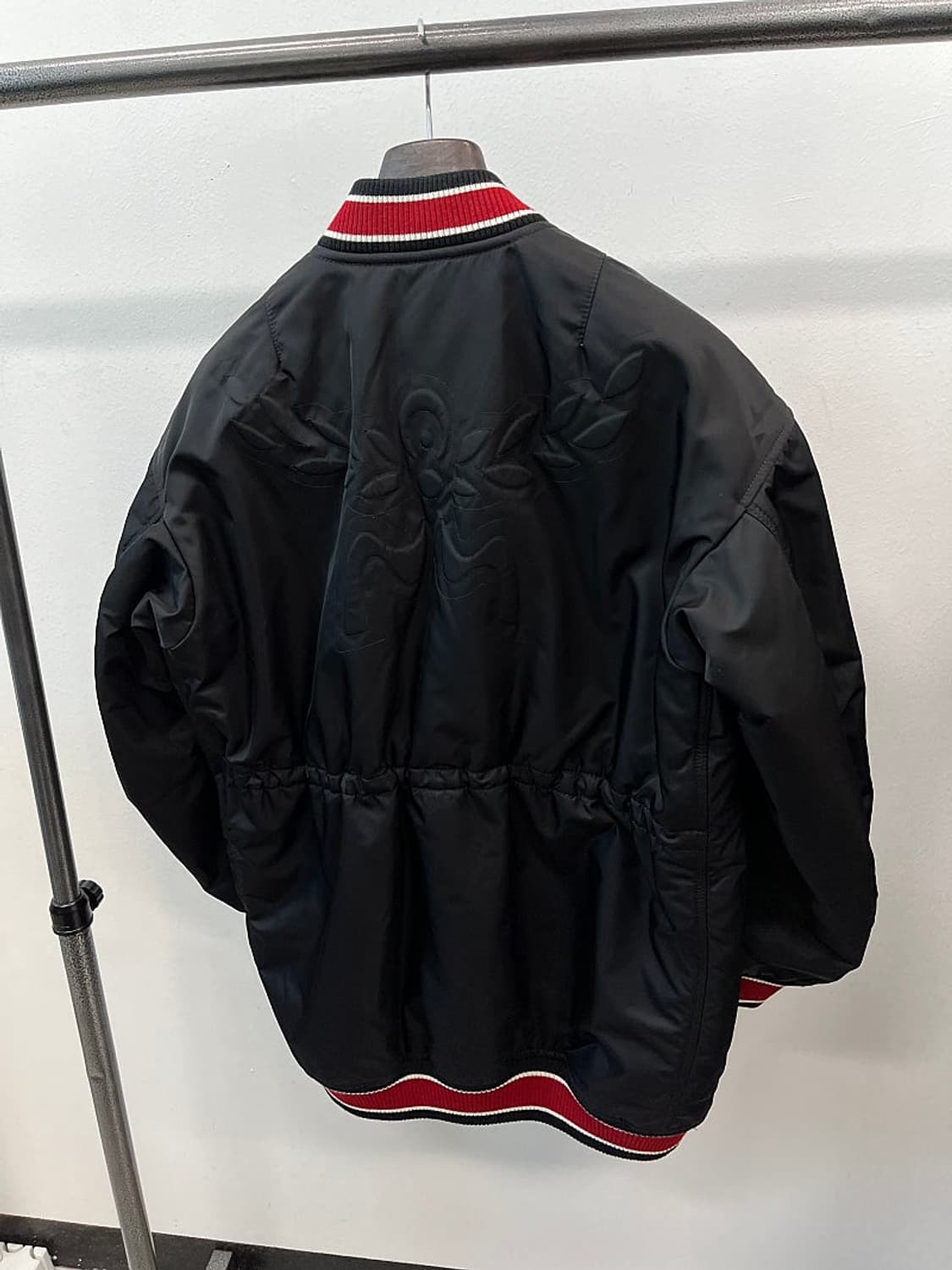 105) MCM 이태리 하프 봄버자켓 상품이미지4