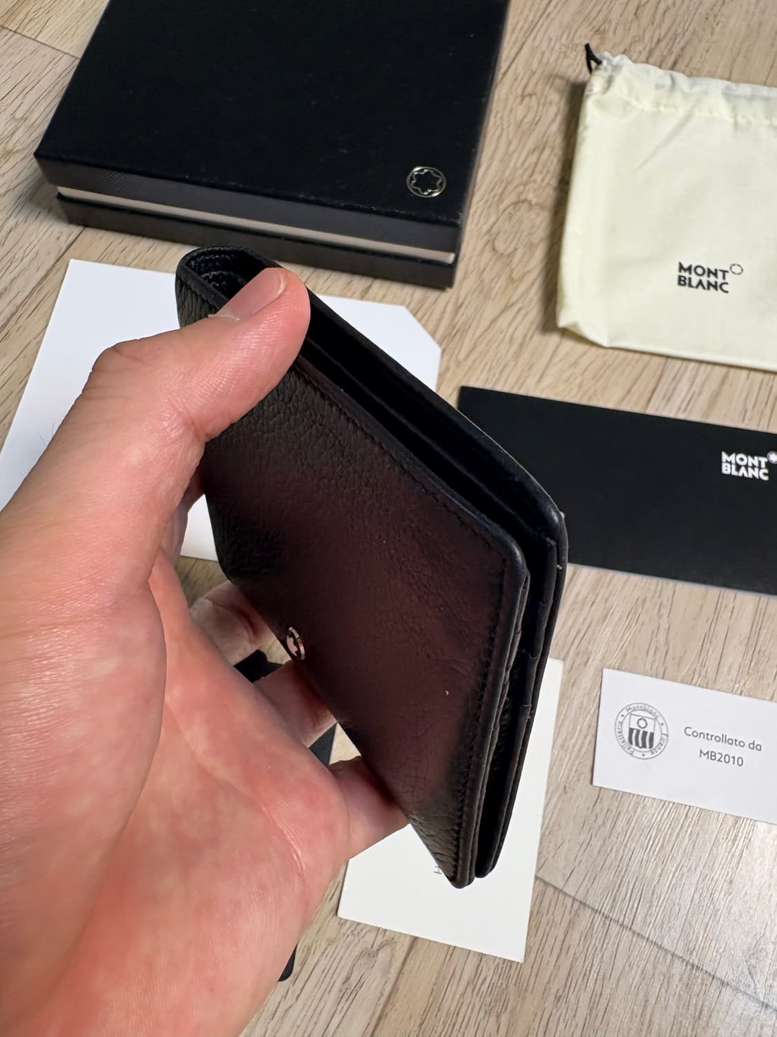 몽블랑 반지갑 블랙 풀박스 상품이미지4