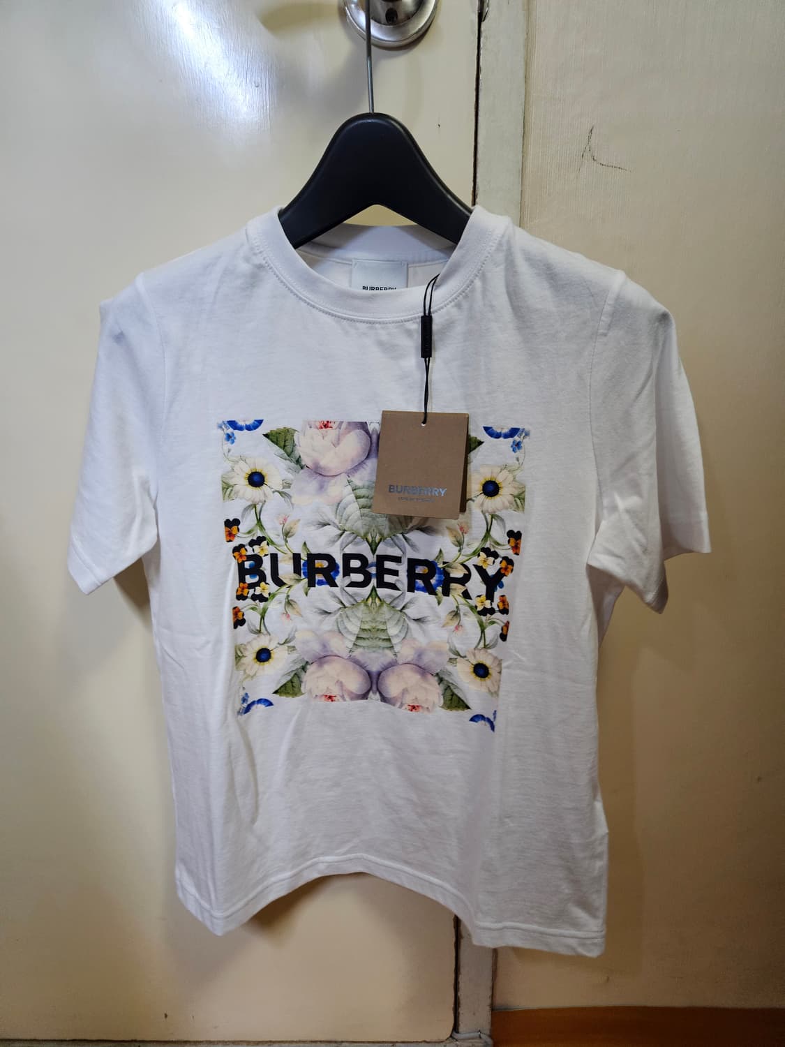 10세용) 버버리 Burberry 키즈 몽타주 티셔츠 새상품 상품이미지1