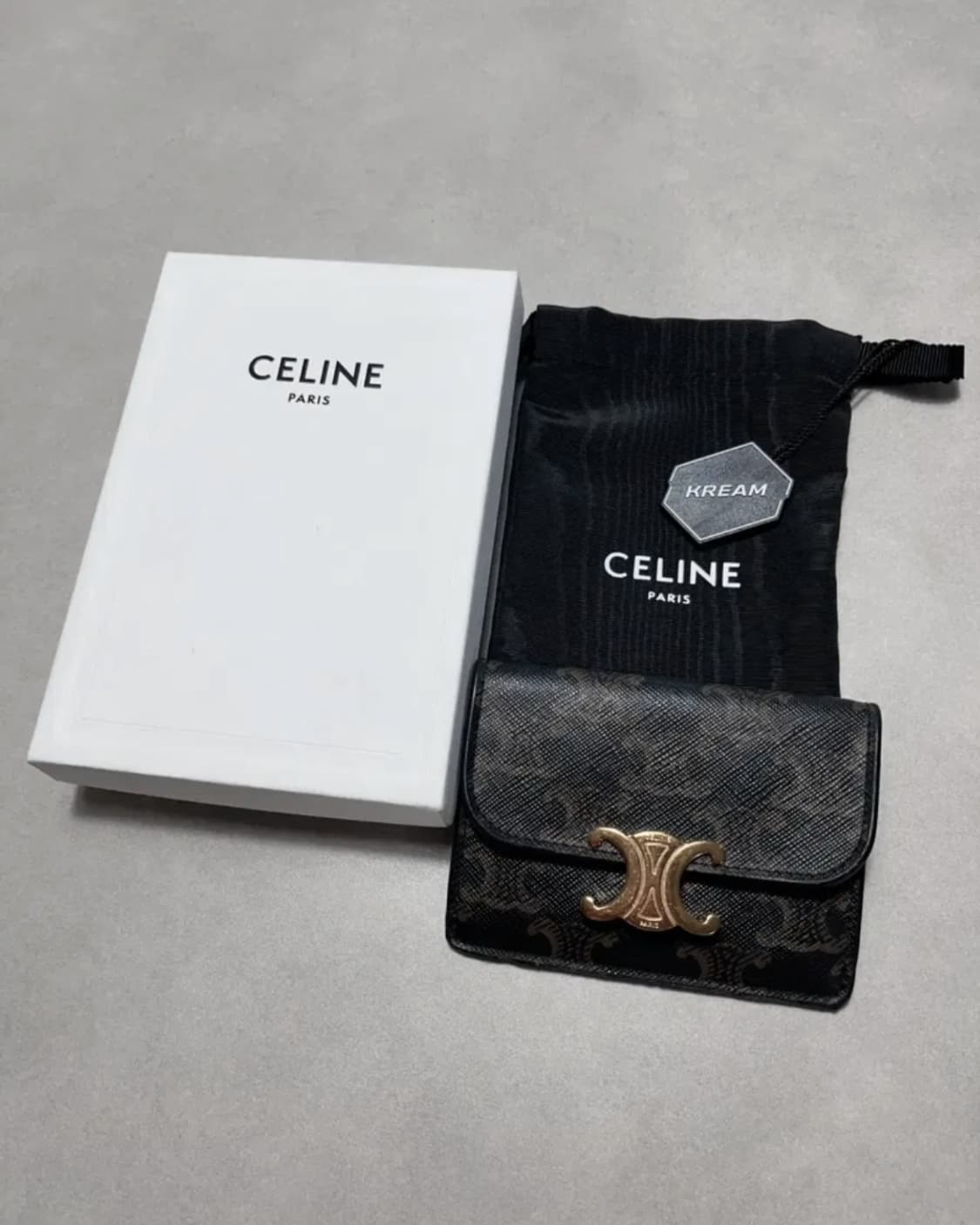 셀린느 트리옹프 플랩 카드지갑 (오늘만/내일올림) 상품이미지1