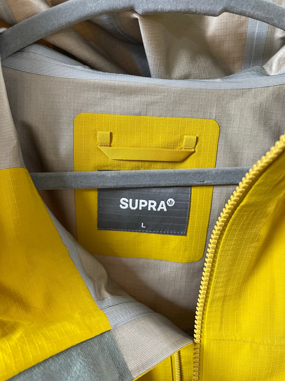 수프라 바람막이 상품이미지4