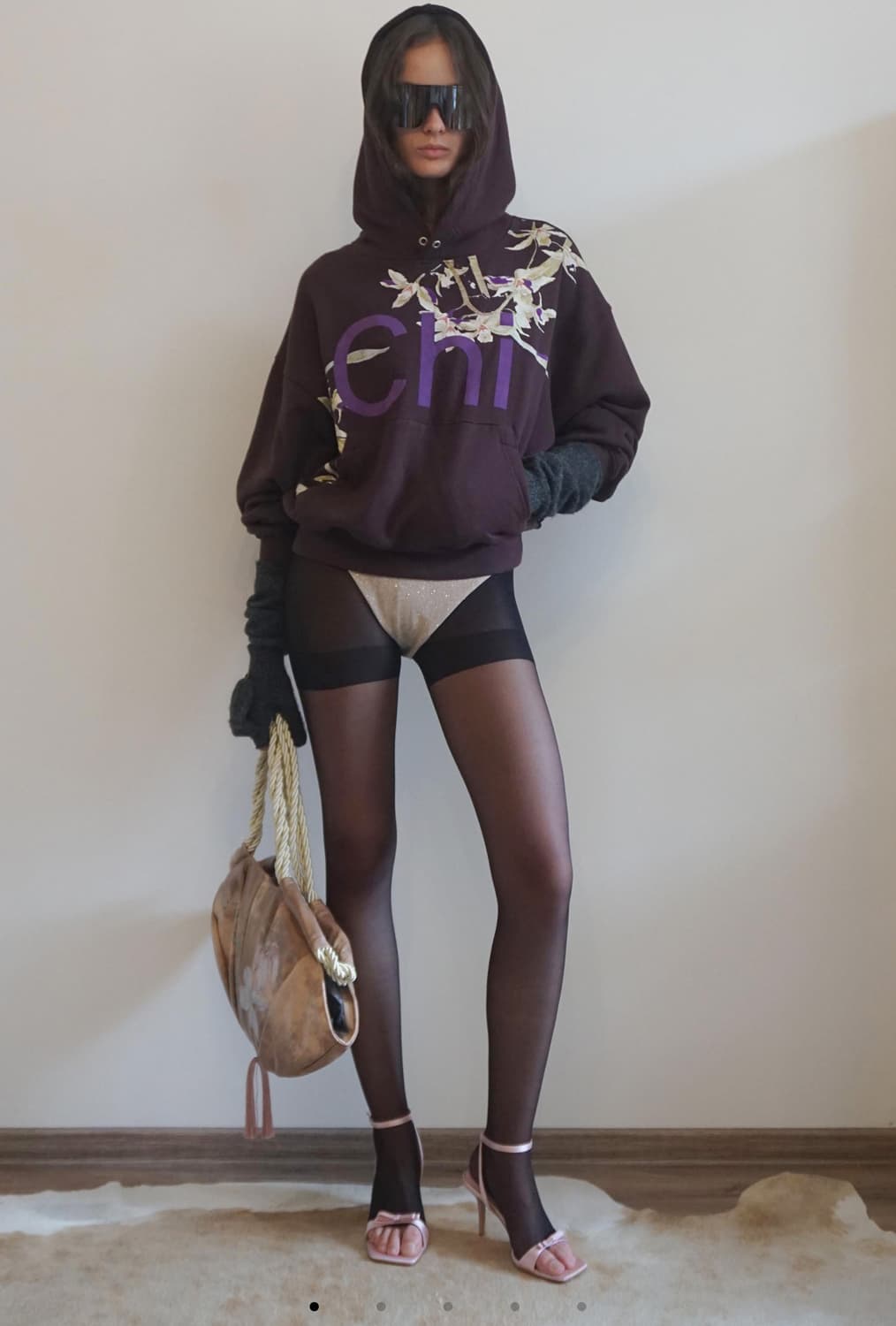 Chi Hoodie Deep Brown 상품이미지1