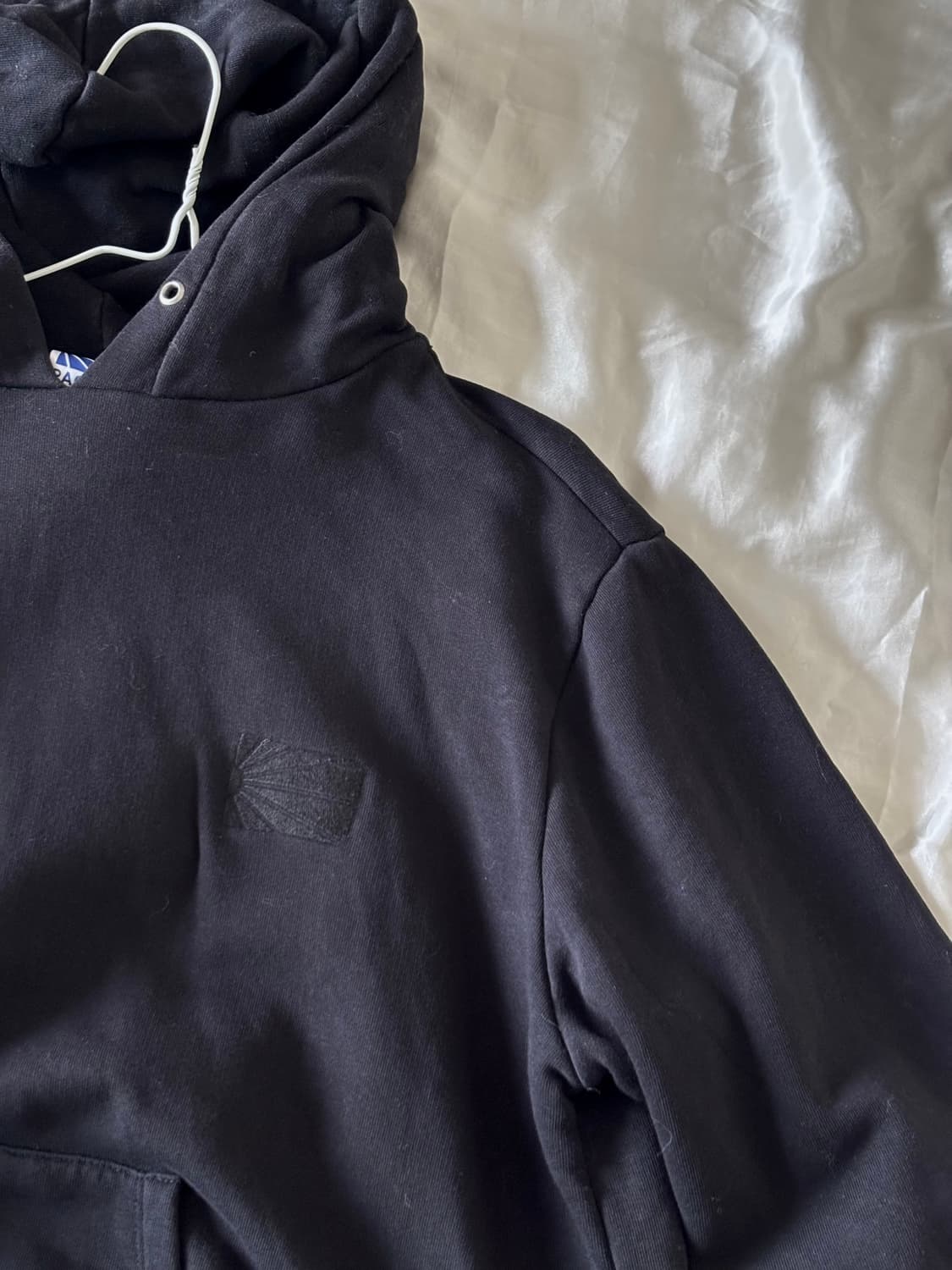 라스벳 블랙 로고 후드티 상품이미지3