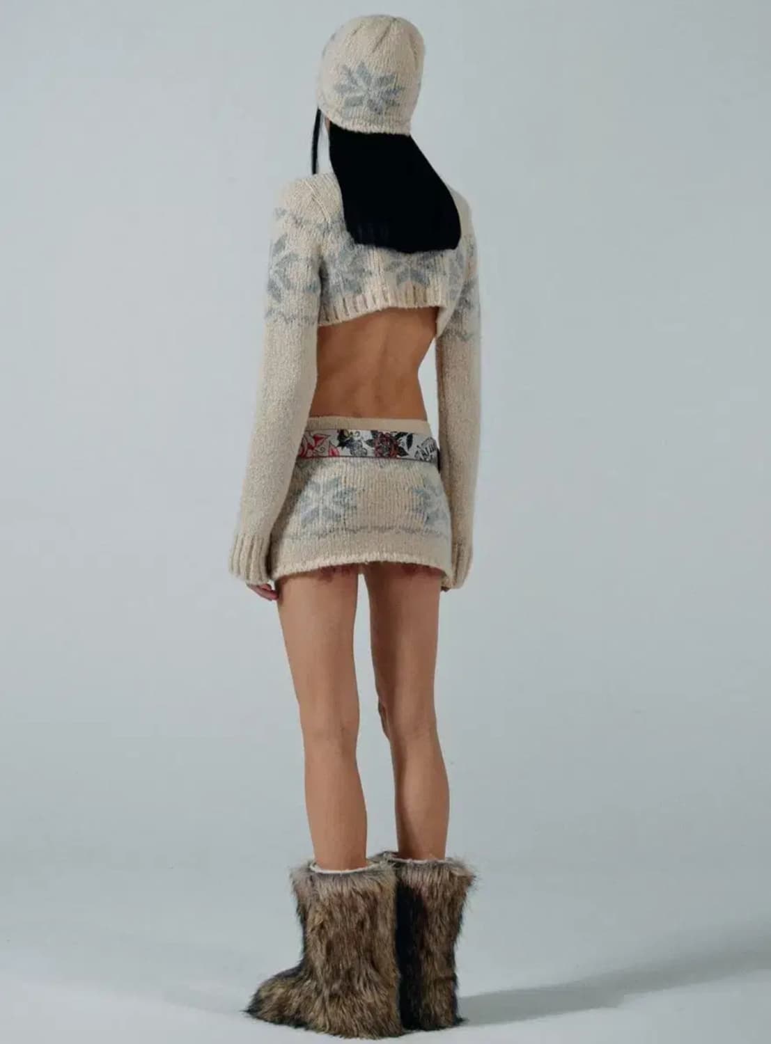 스컬프터 Nordic Underboob Zip-up Ivory (S) 상품이미지3