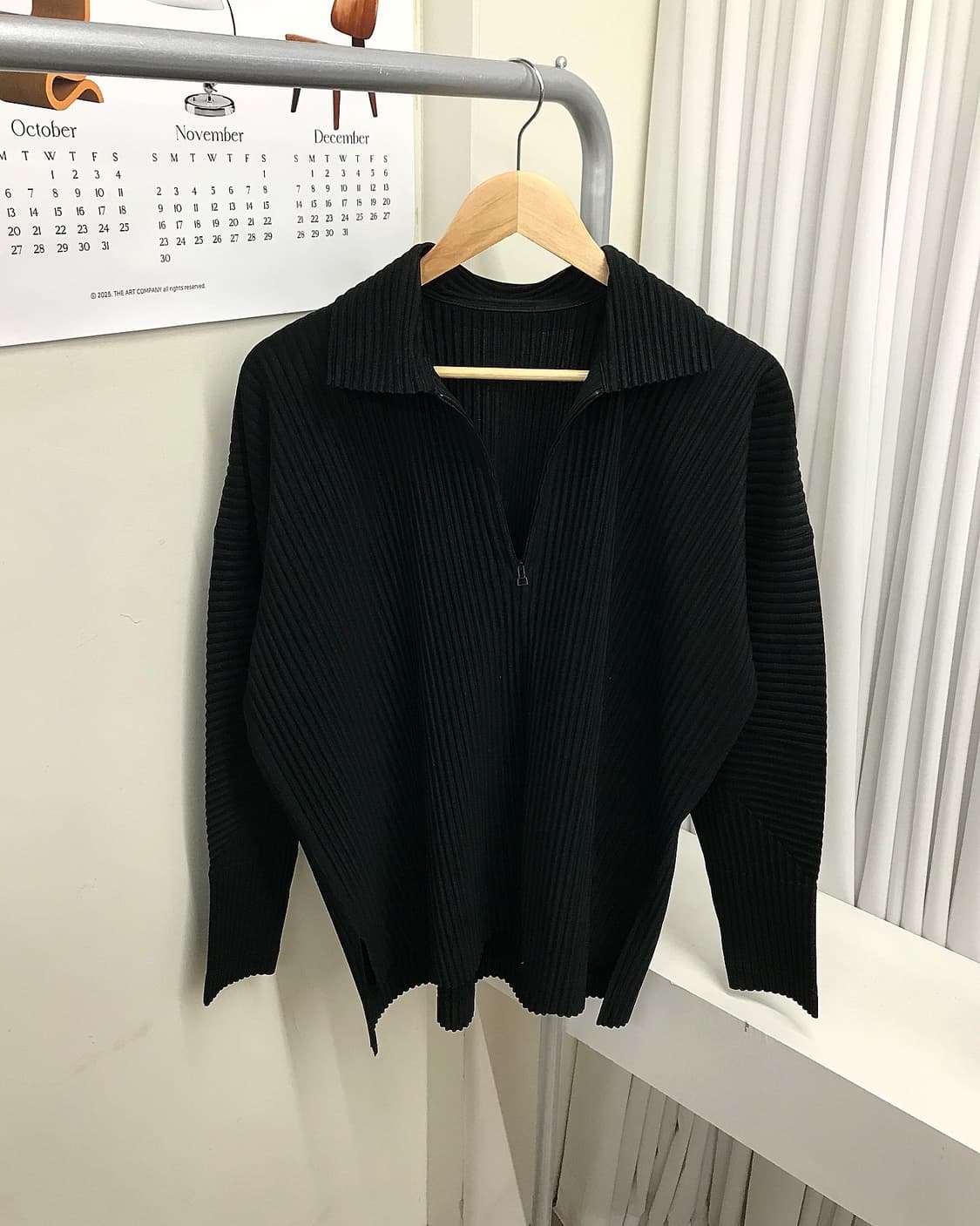 이세이미야케 옴므플리세 반집업 폴로 긴팔티 상품이미지2