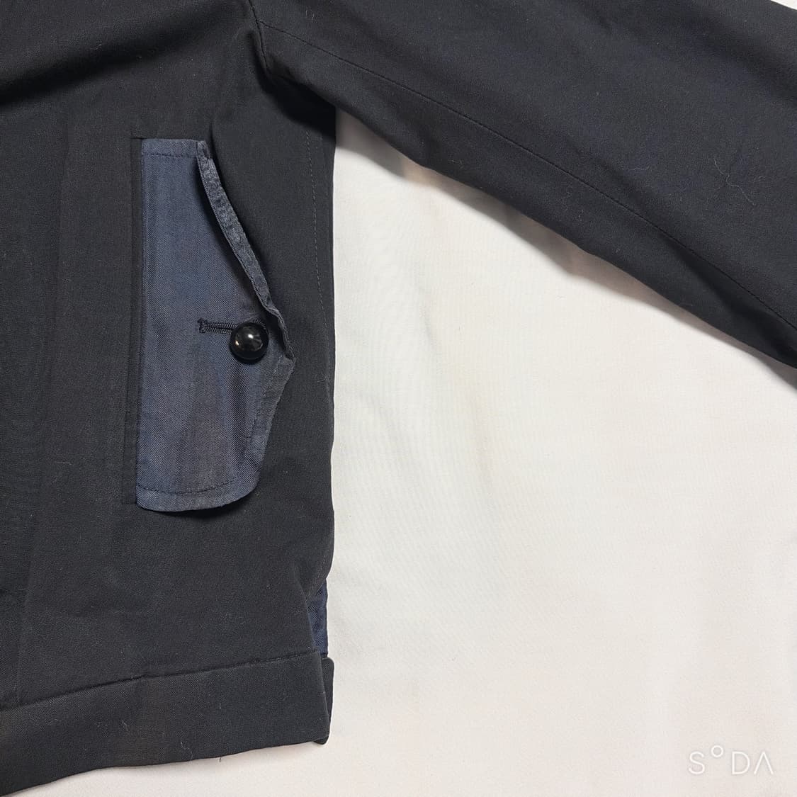 입생로랑 크롭 더블 트렌치 자켓 블랙 상품이미지6