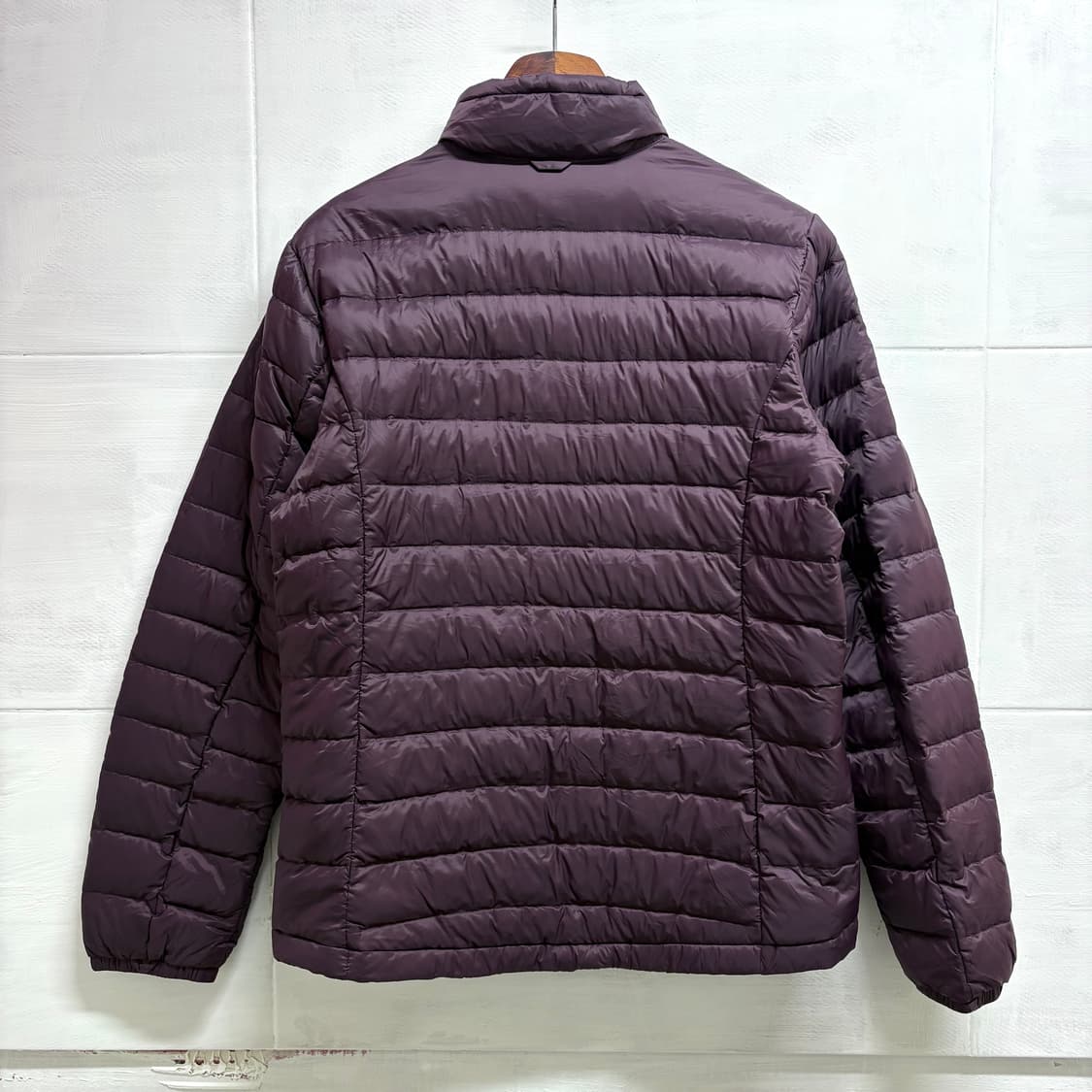 몽벨 montbell 퍼플와인 구스다운 경량패딩 100 상품이미지6