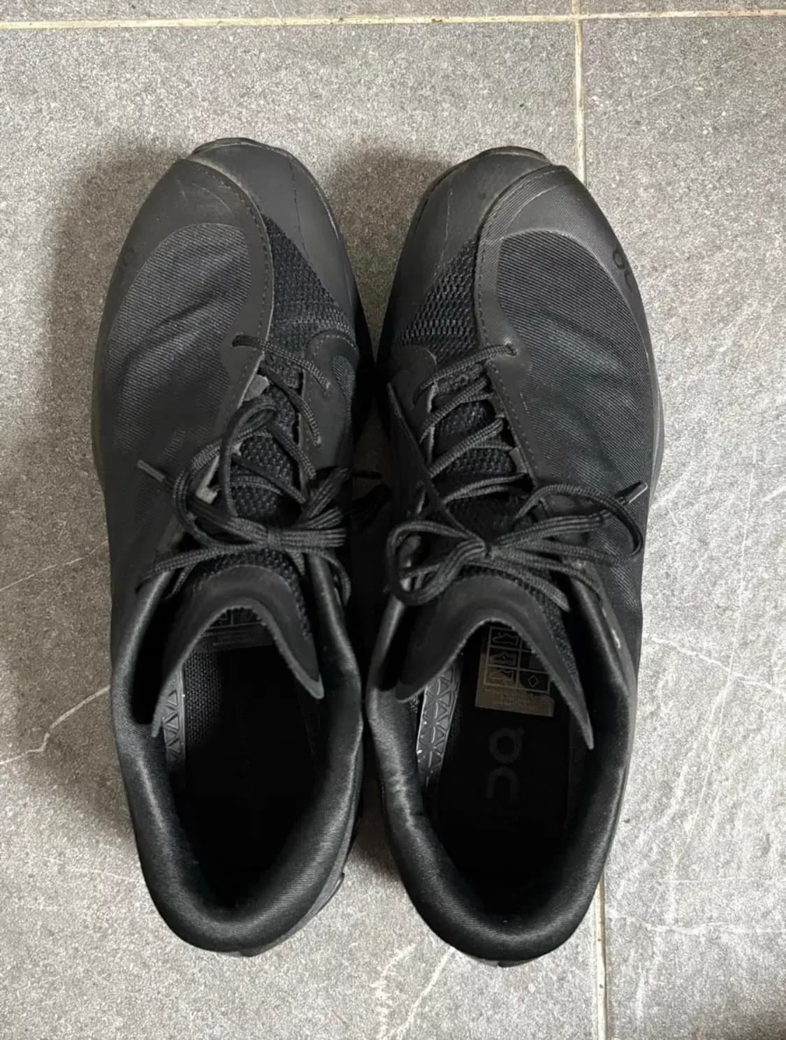 온러닝 파프 클라우드벤쳐  상품이미지3