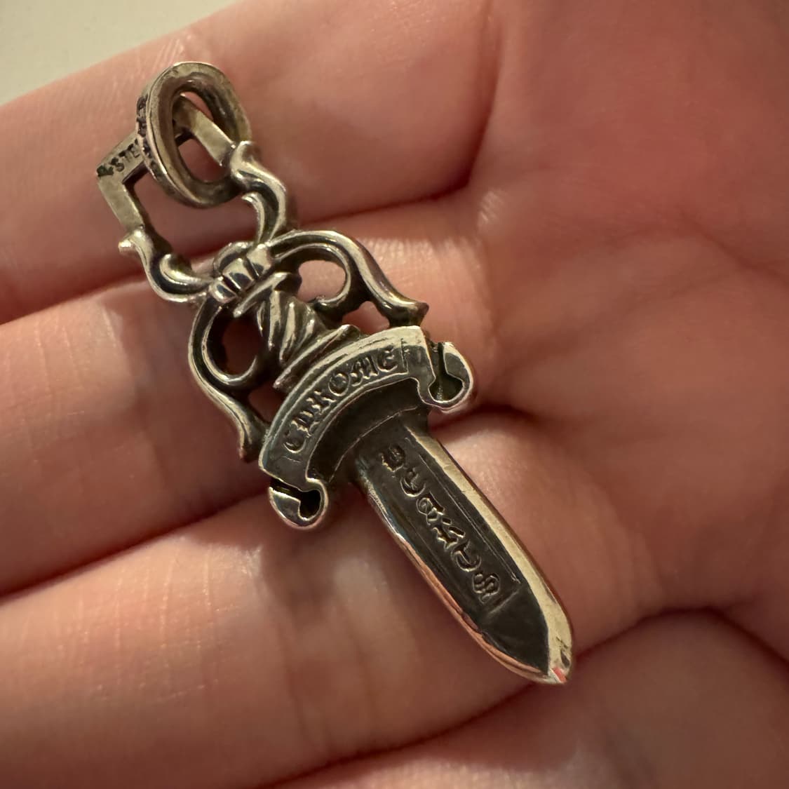 크롬하츠 대거m 펜던트 상품이미지8