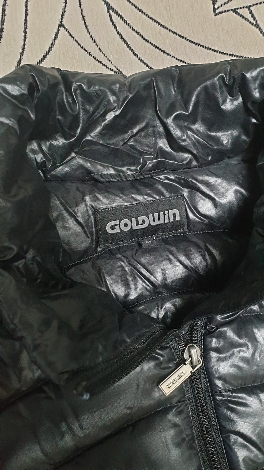 골드윈 Pertex QUANTUM 경량패딩  M사이즈 100추천 상품이미지4