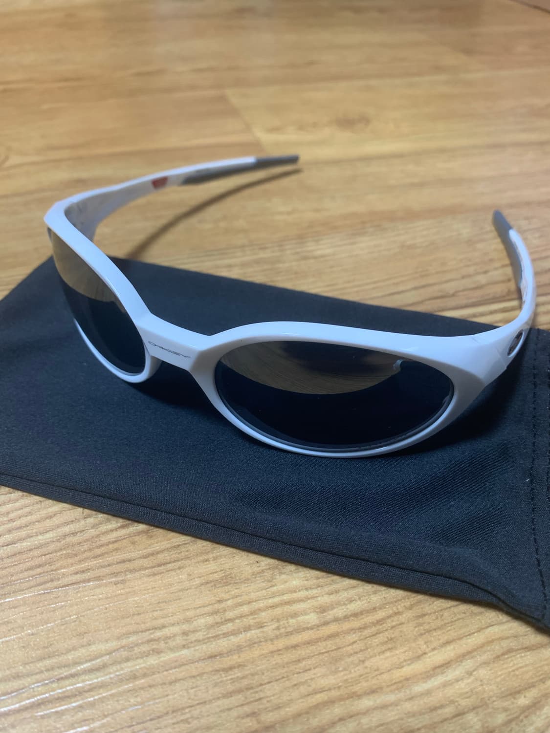 오클리 아이자켓 리덕스 화이트 상품이미지2