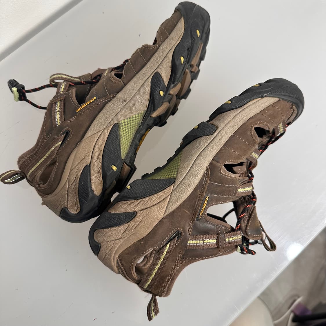 킨 keen 트레킹 슈즈 아로요  235-240 상품이미지7