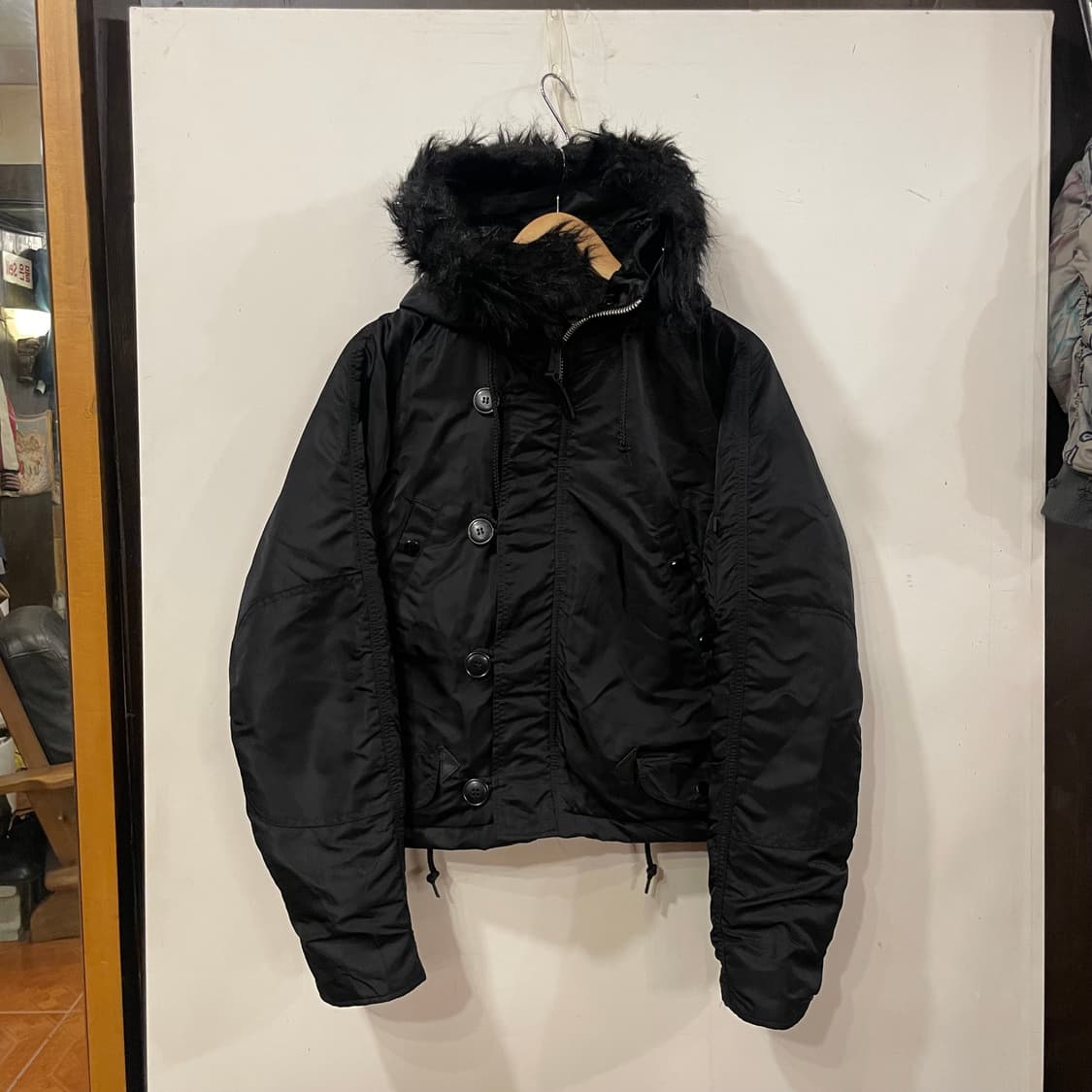 알파인더스트리 리메이크 크롭봄버 M 상품이미지1