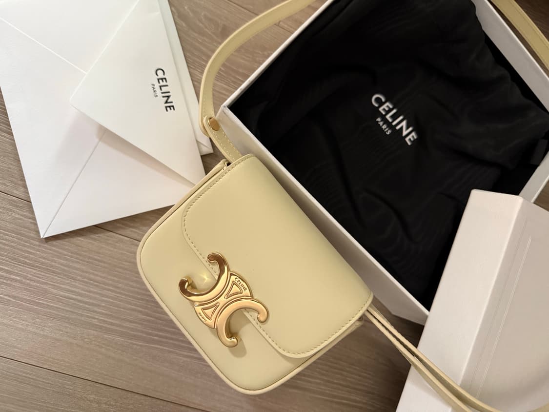 셀린느 미니클로드백 상품이미지4