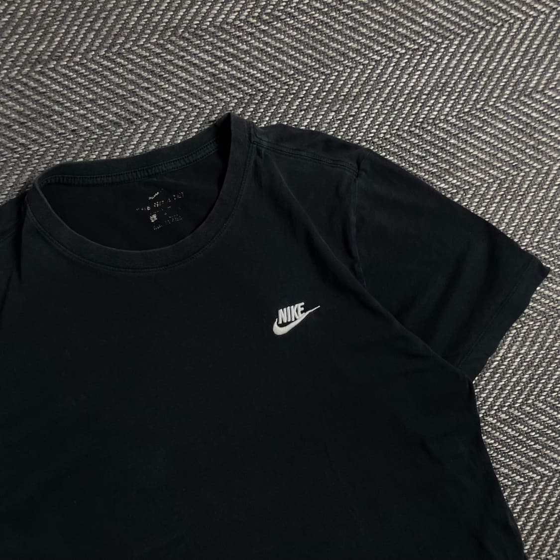 나이키 NSW 클럽 오리지날 블랙 티셔츠y 4998 상품이미지3