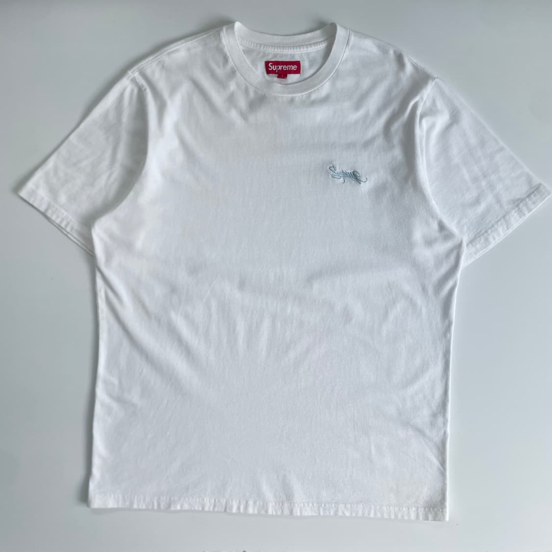 Supreme  슈프림 자수 화이트 반팔 티셔츠 상품이미지1