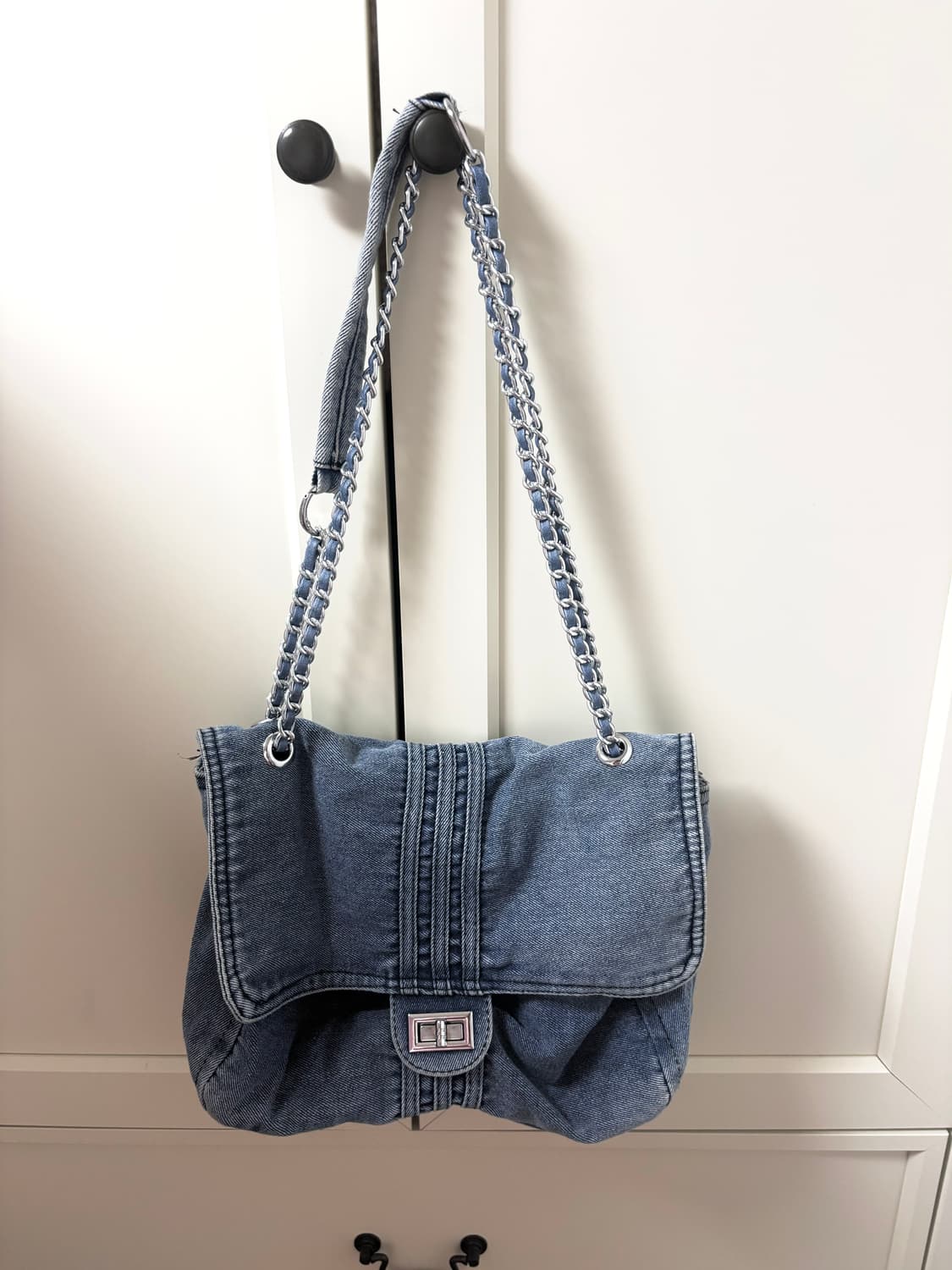 데님 체인 숄더백 상품이미지1