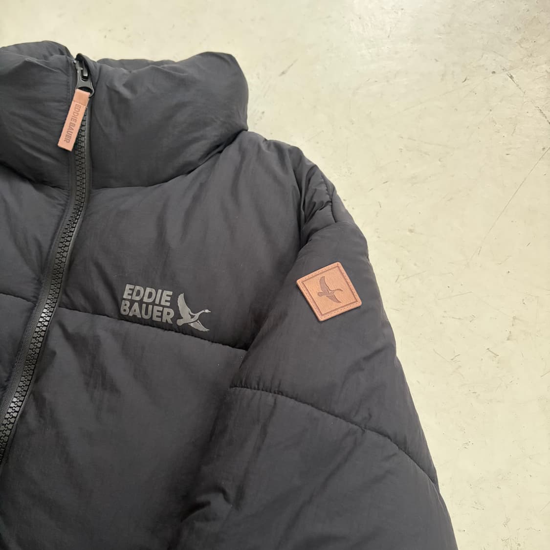 에디바우어 빈티지 푸퍼 숏 패딩 M 상품이미지8