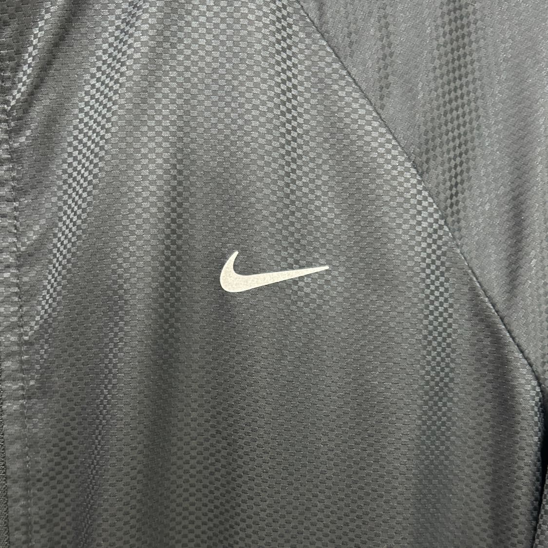 00s 나이키 스우시 로고 투웨이 바람막이 블랙 상품이미지5