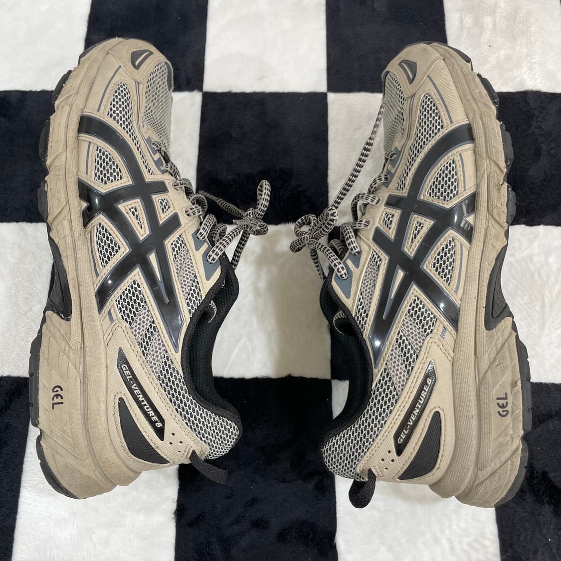 아식스 젤 벤쳐 6 페더 그레이 265mm 상품이미지6