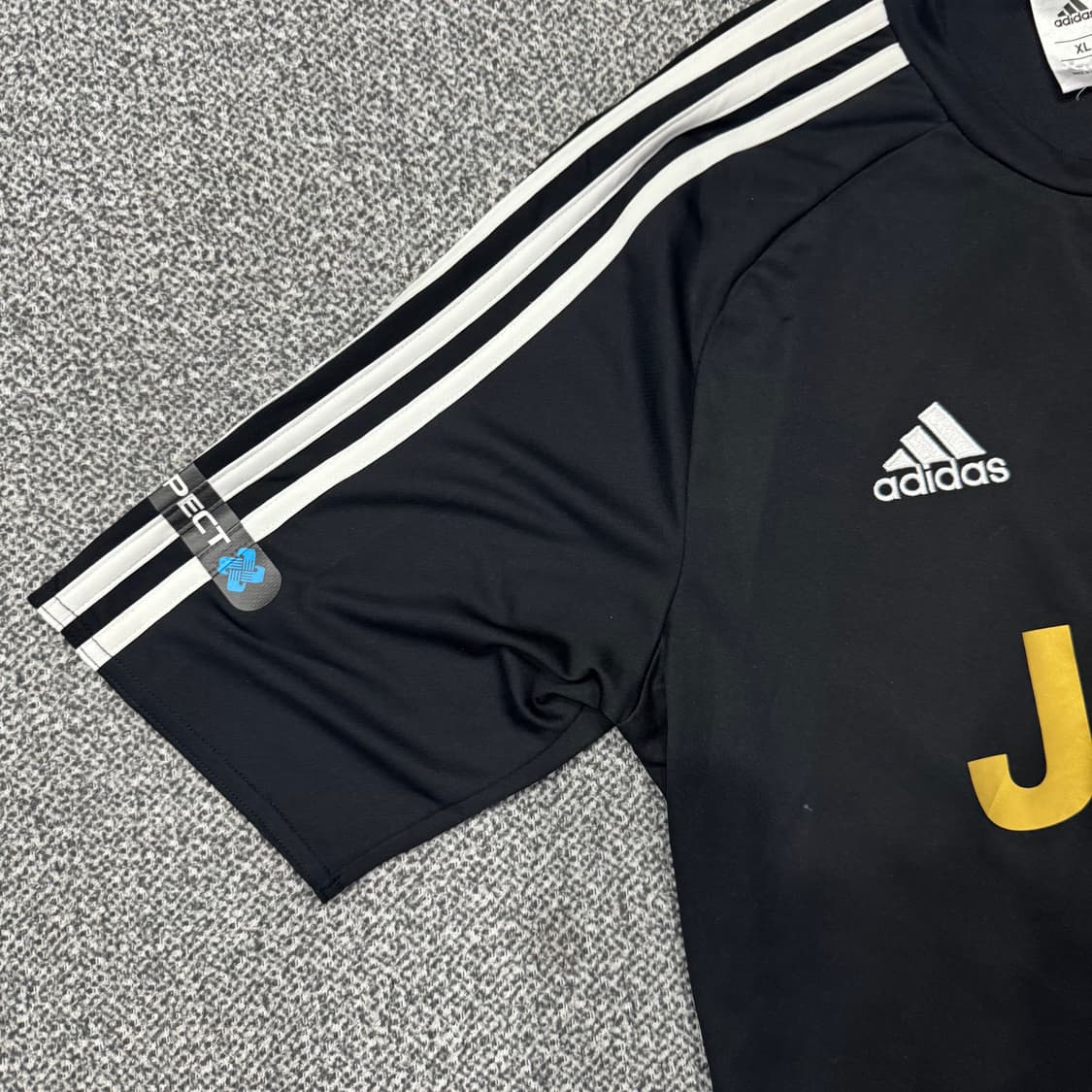 아디다스 유벤투스 유니폼 상품이미지3