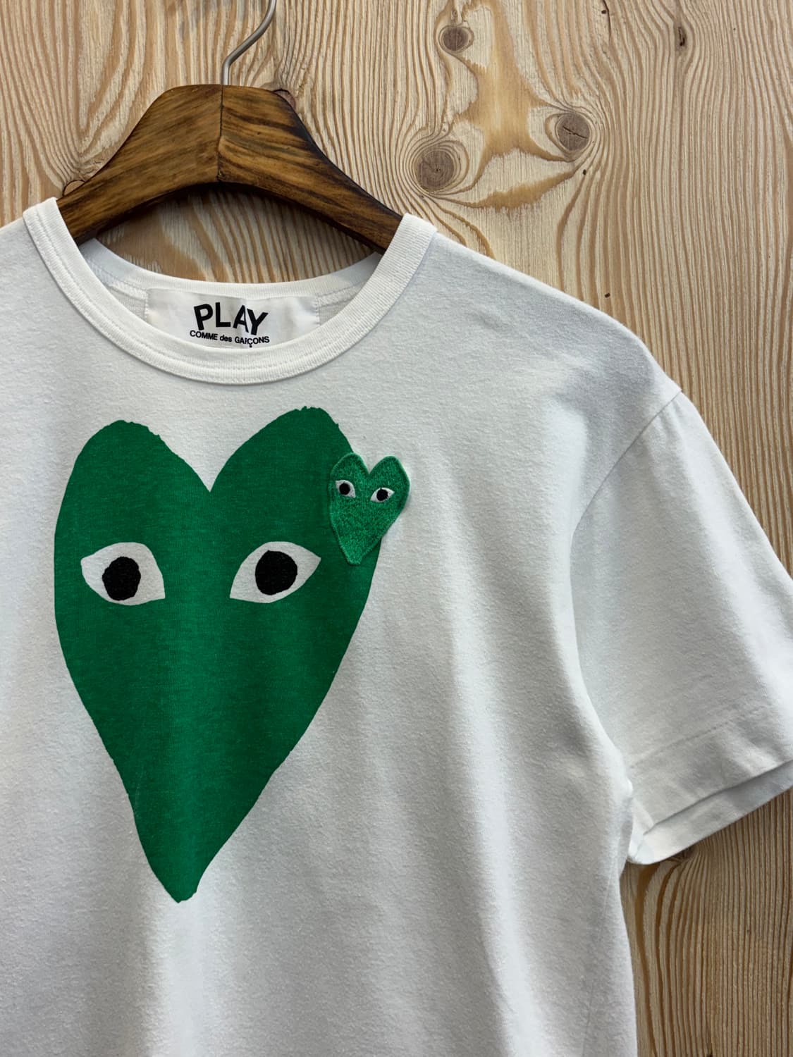 꼼데가르송 그린 더블 하트 티셔츠 상품이미지3