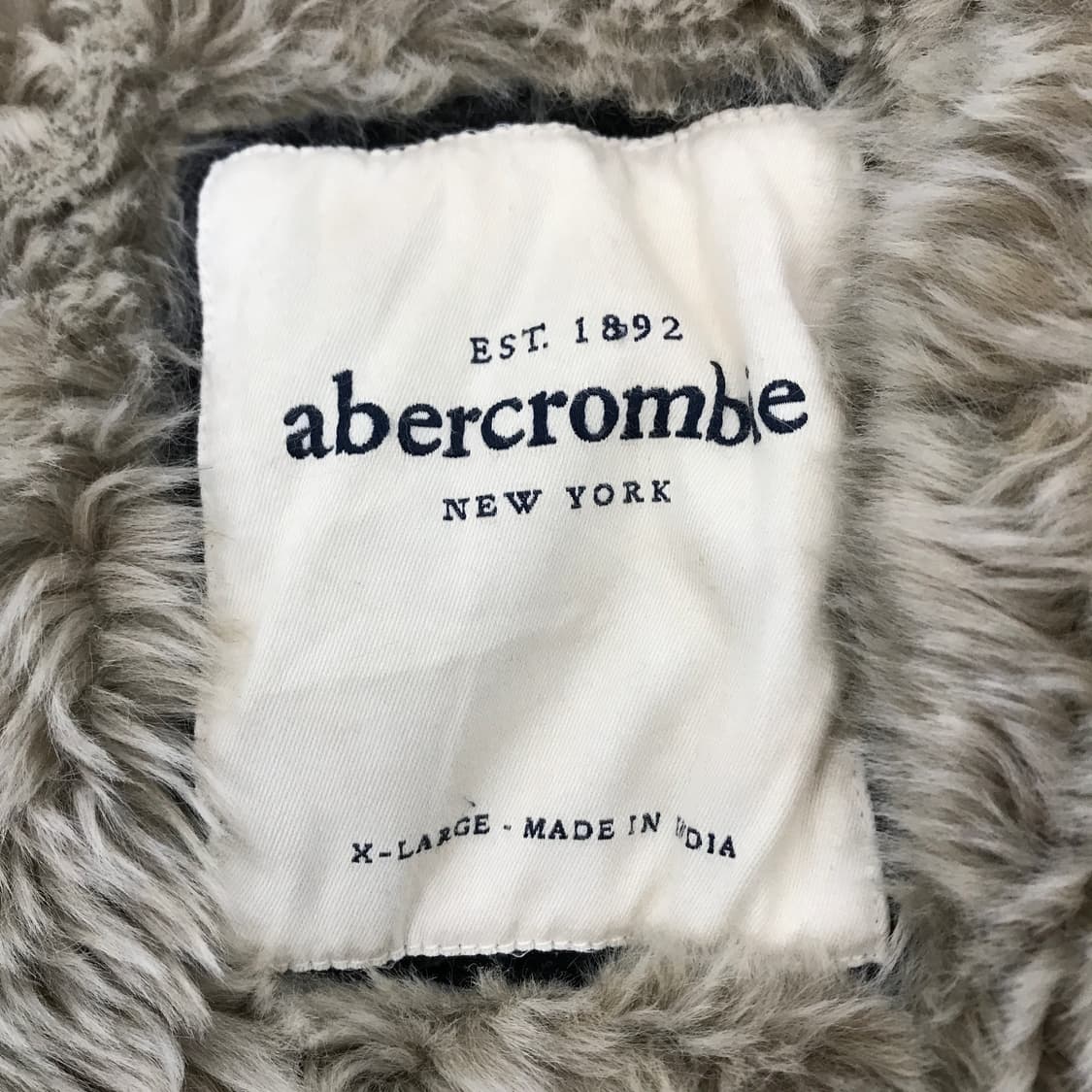 아베크롬비 Y2K 울프죠 퍼 봄버자켓 [여성55] 상품이미지5