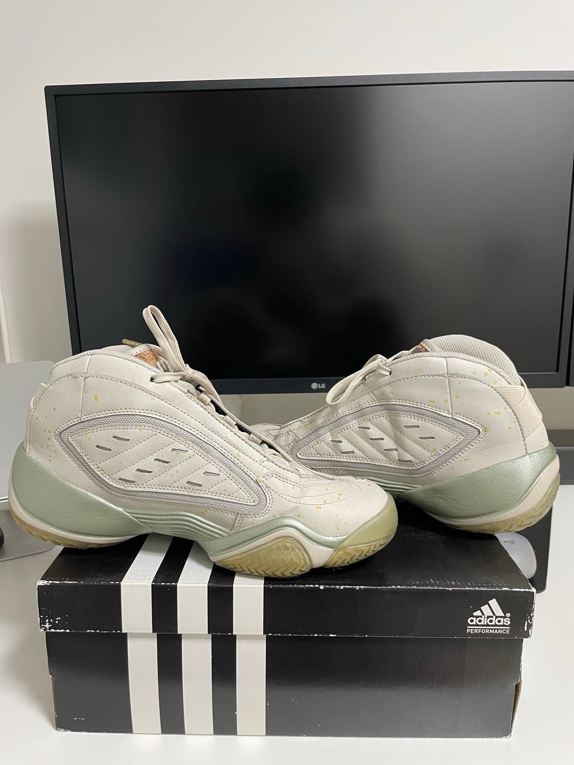 (260) 아디다스 크레이지 97 ‘Kobe Vino Pack’ 상품이미지3