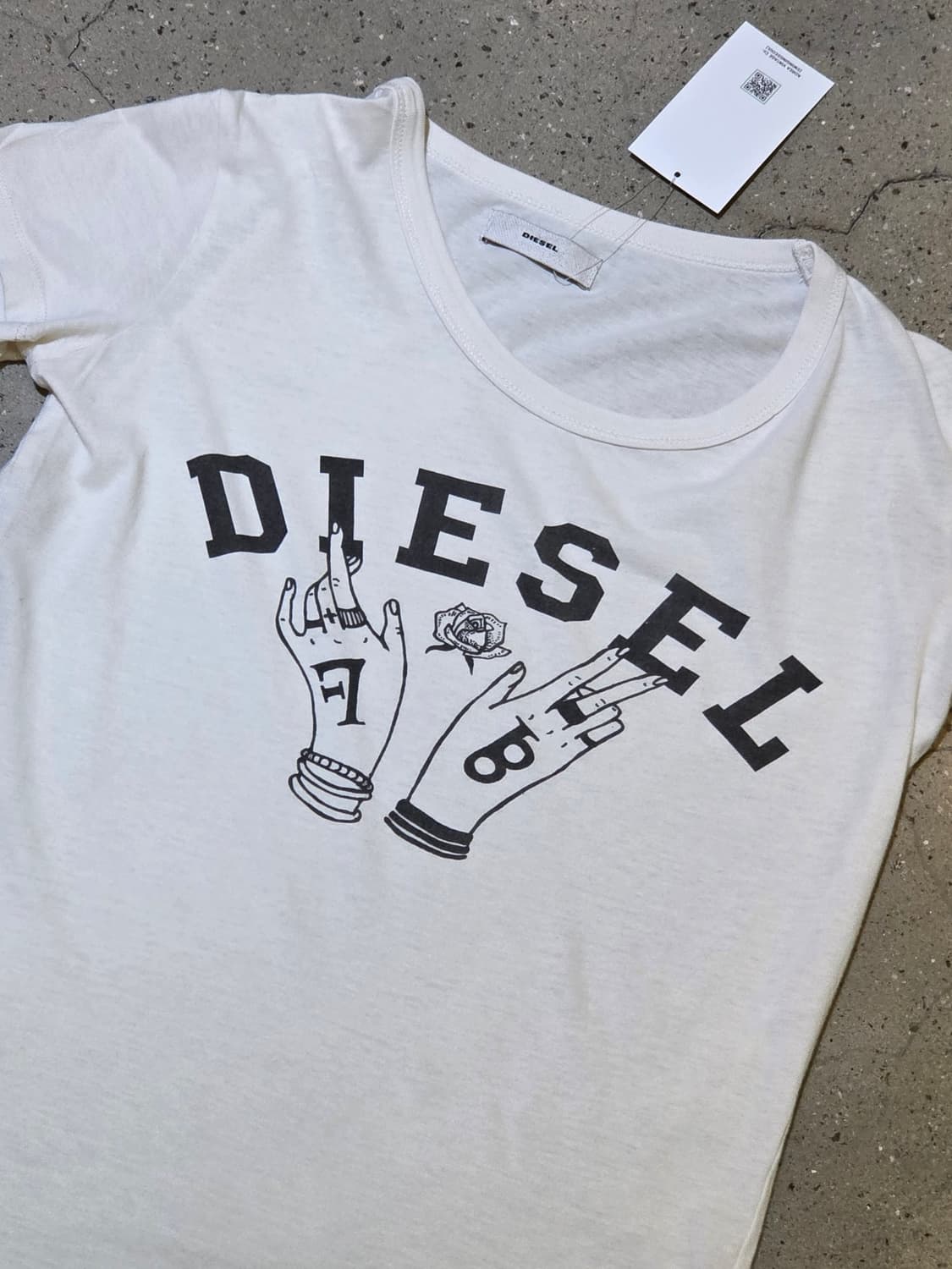 Diesel 디젤 U넥 반팔티 상품이미지1