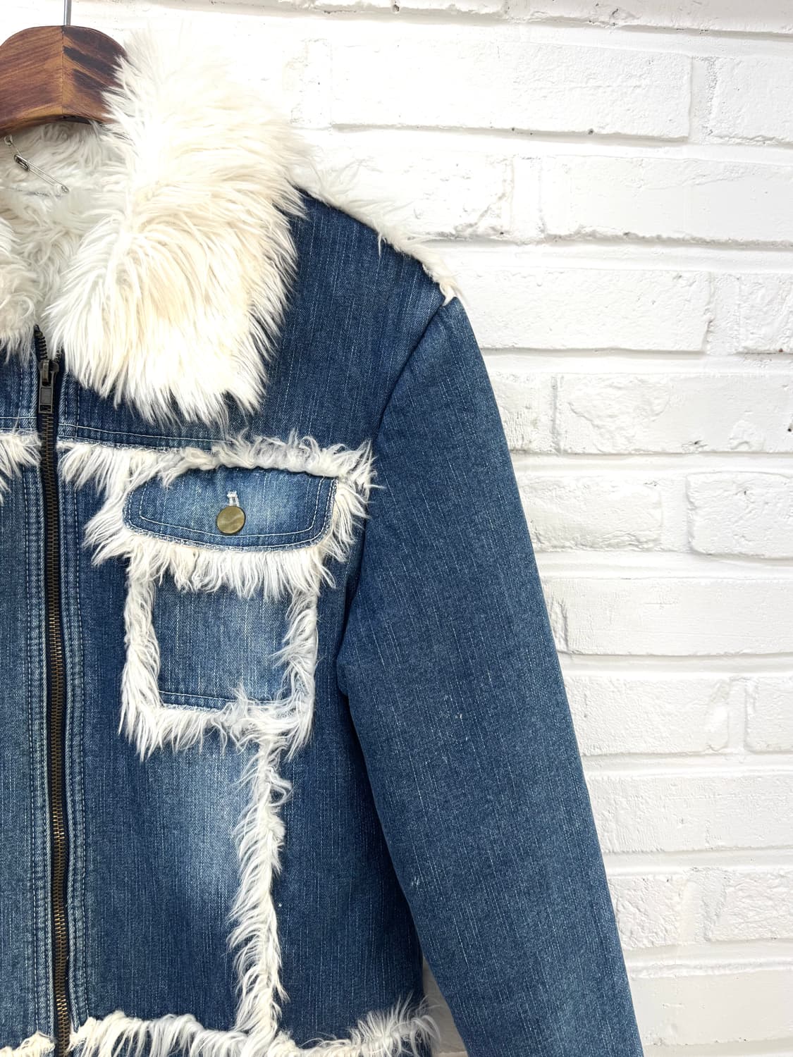 데님 화이트 퍼 무스탕  상품이미지4