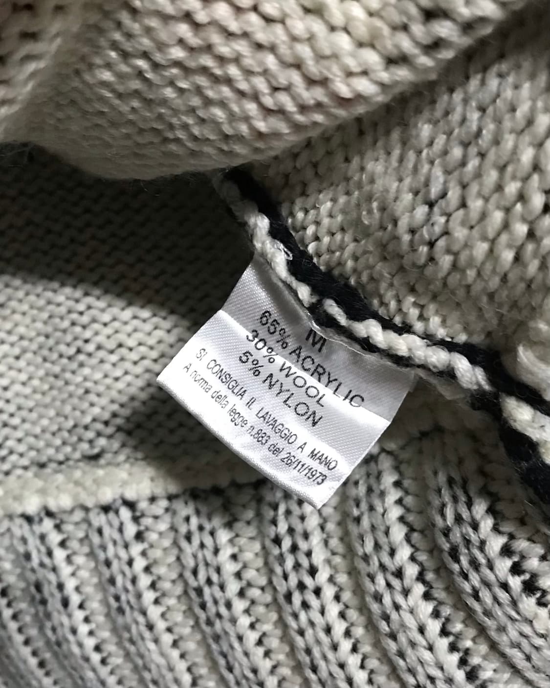 모리걸 플라워 자수 블랙 니트 투웨이 집업 상품이미지6